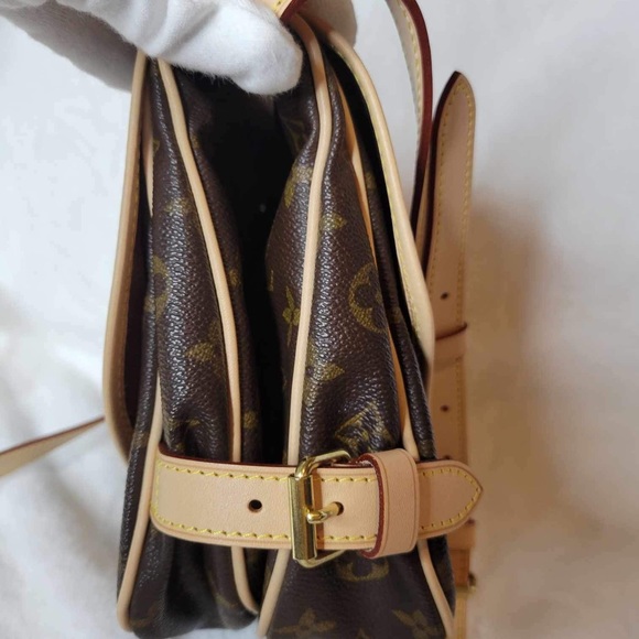 Saumur 30 - Picture 4 of 16